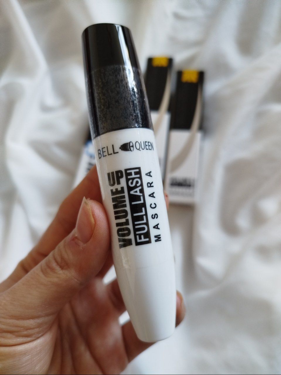 ریمل مویی حجم دهنده و ضد آب بل کویین