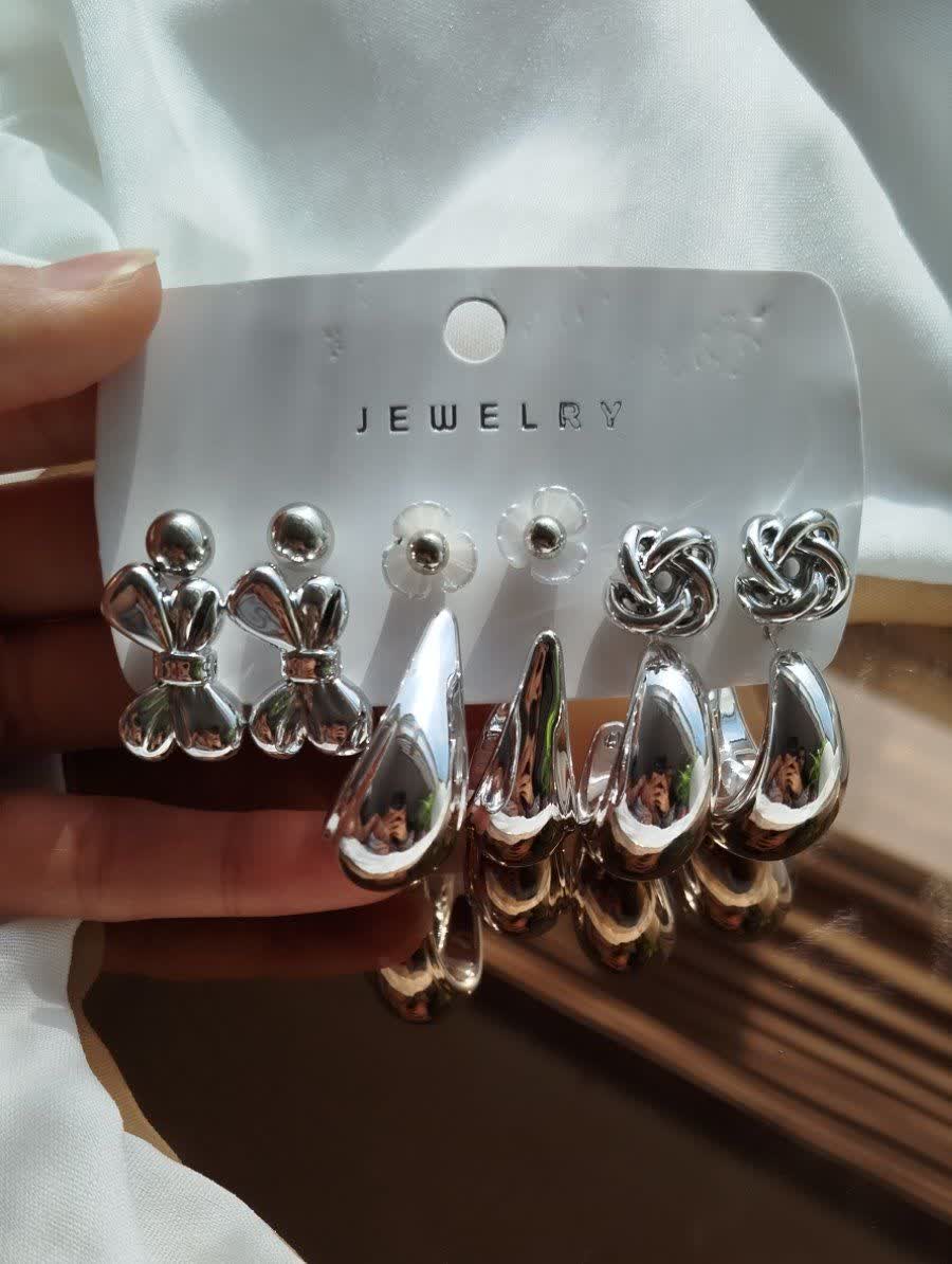 پک گوشواره میخی نقره ای رنگ