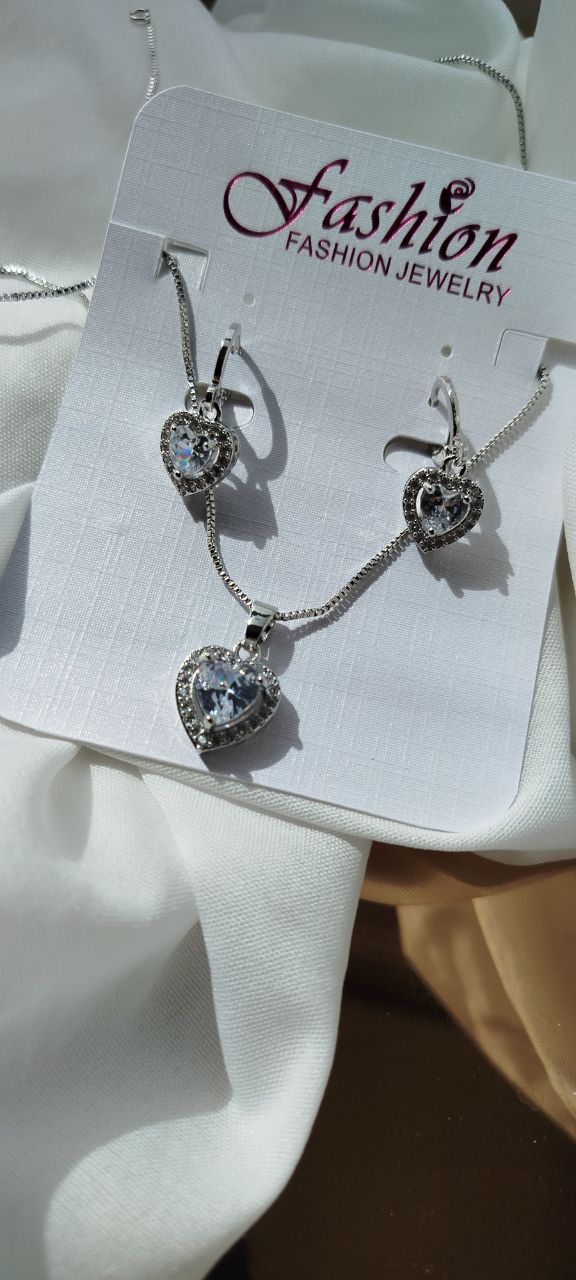 نیم ست جواهری طرح قلب