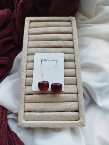 گوشواره گیلاسی